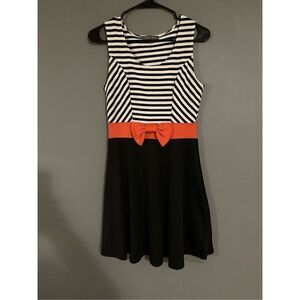 Flashing Lights Black White Pink Bow Sleeveless Dress Size Medium